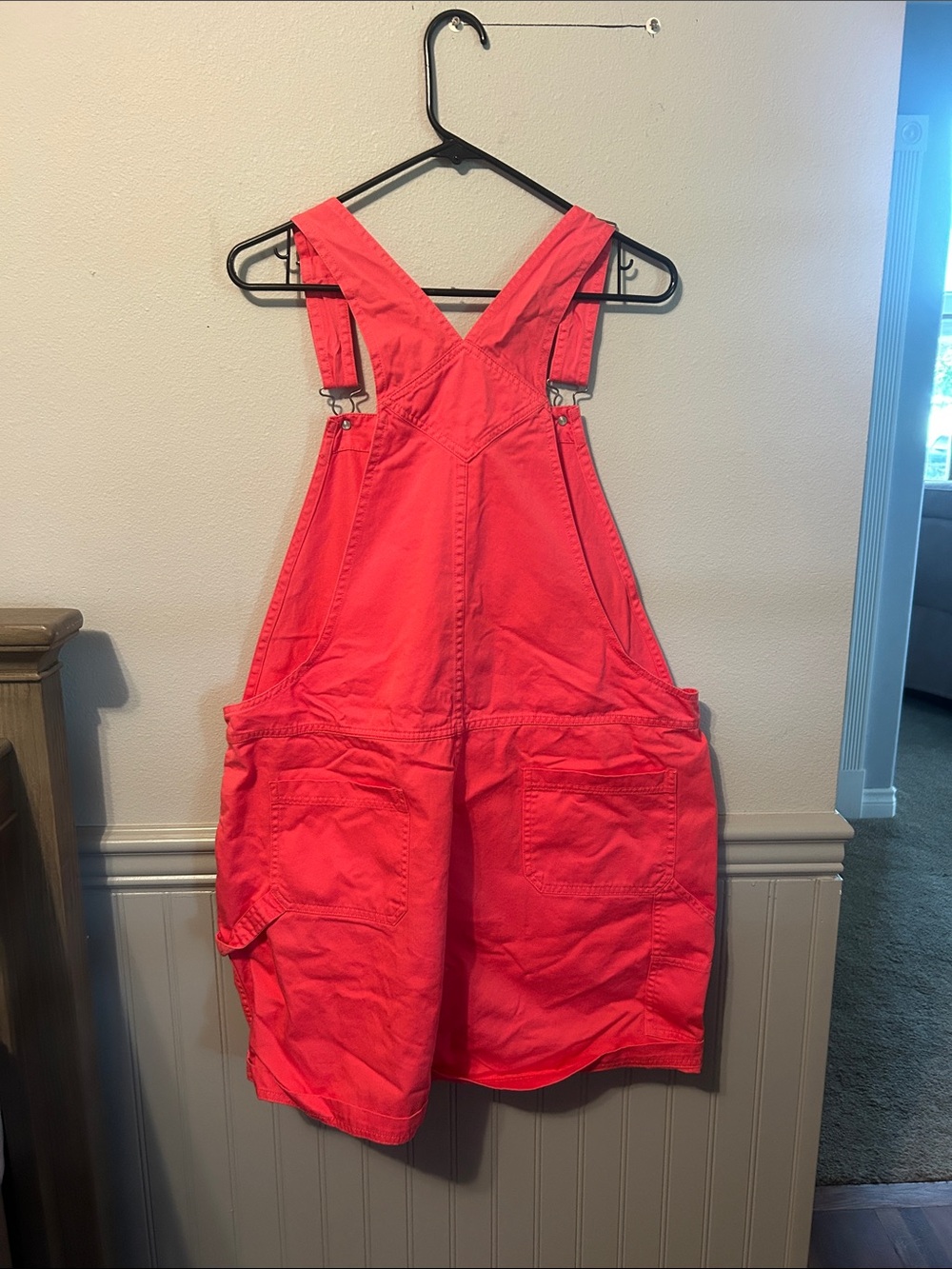 Cherokee Red woman’s Short Overalls - Picture 4 of 4